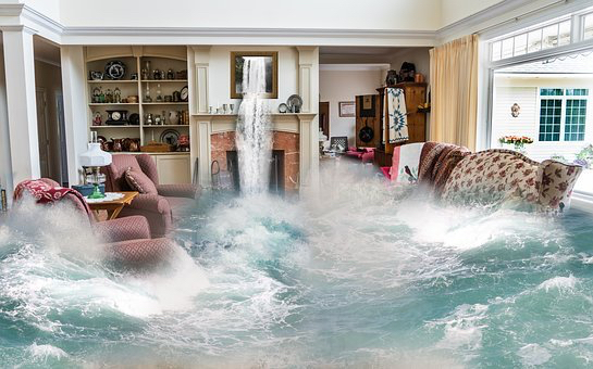 flooding-2048469__340.jpg