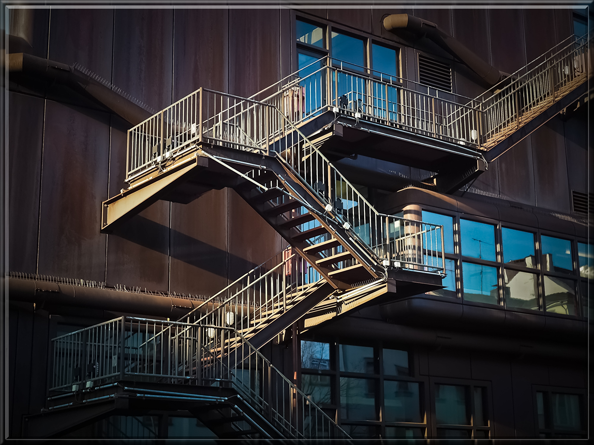 stairs-1229149.jpg