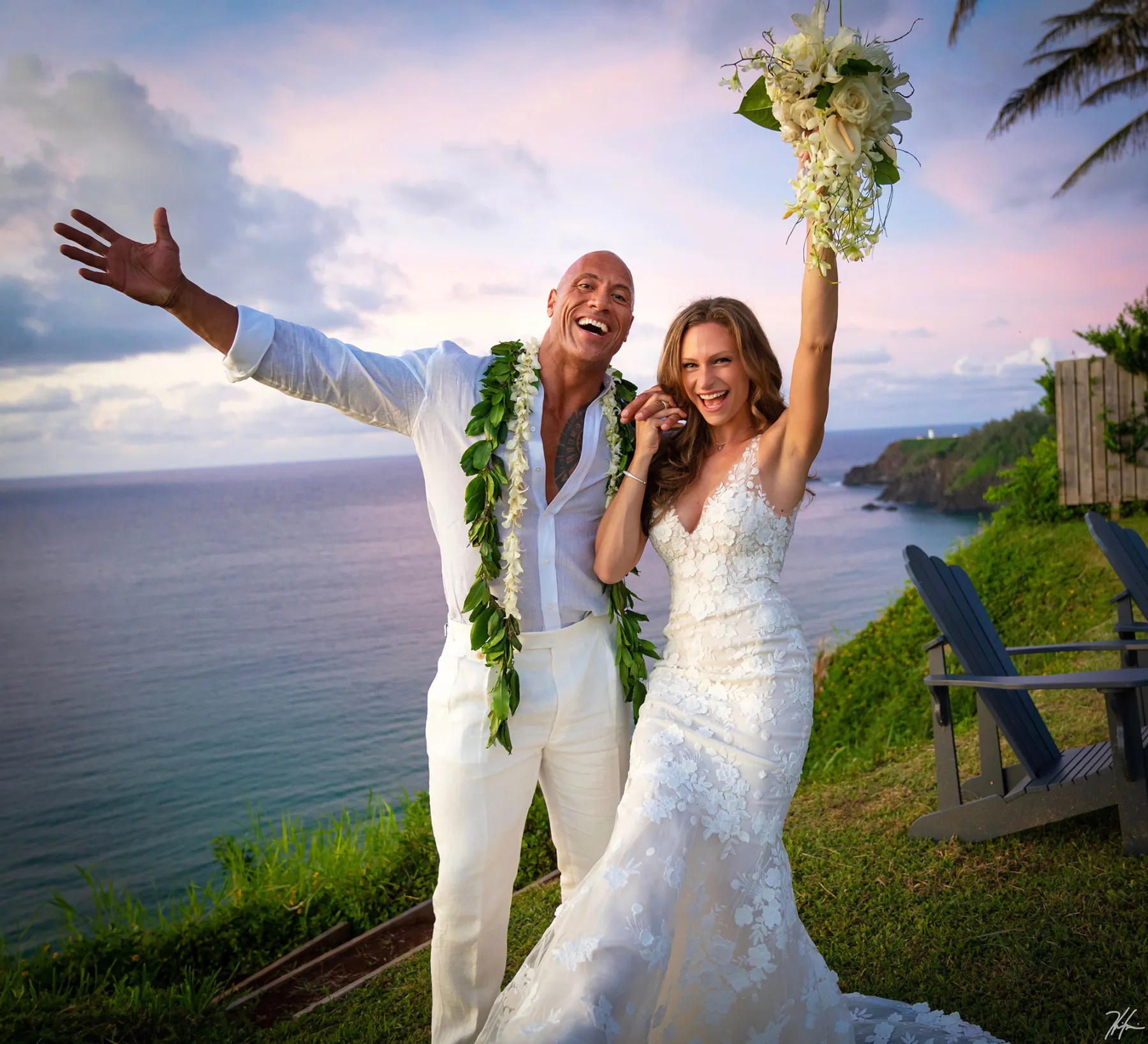 ★☆★☆★Dwayne-Johnson-Marries-Lauren-Hashian-High-Res-Hawaii-Celebrate-1.jpg