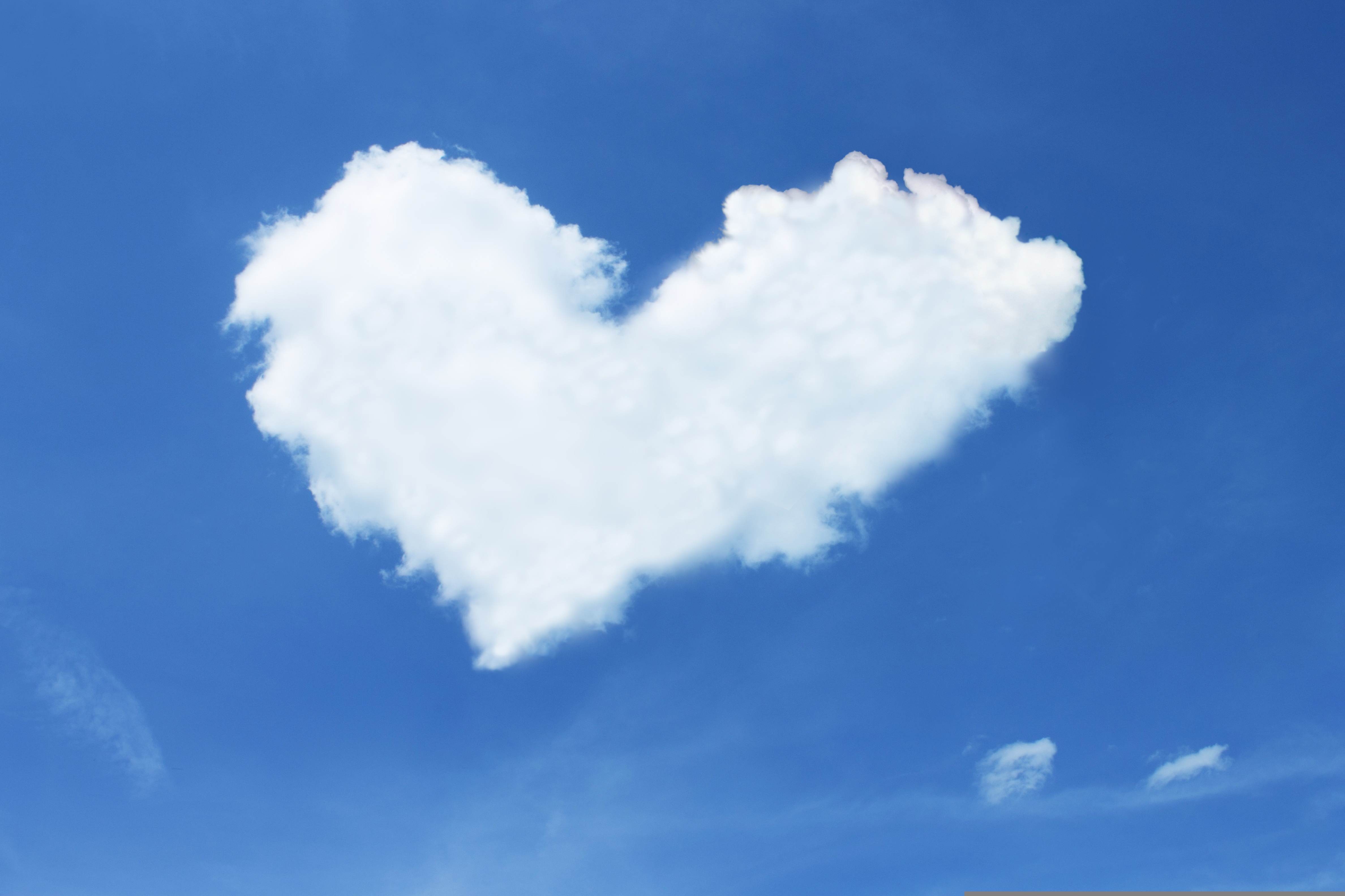 stux-cloud-600224.jpg