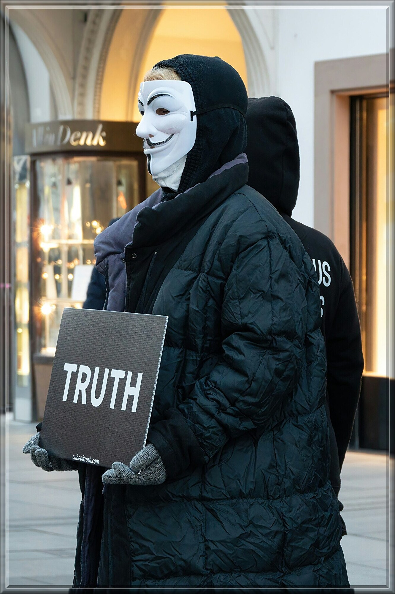 Ha2eUi3Kbn3TqRl1721938293_1721938331.jpg