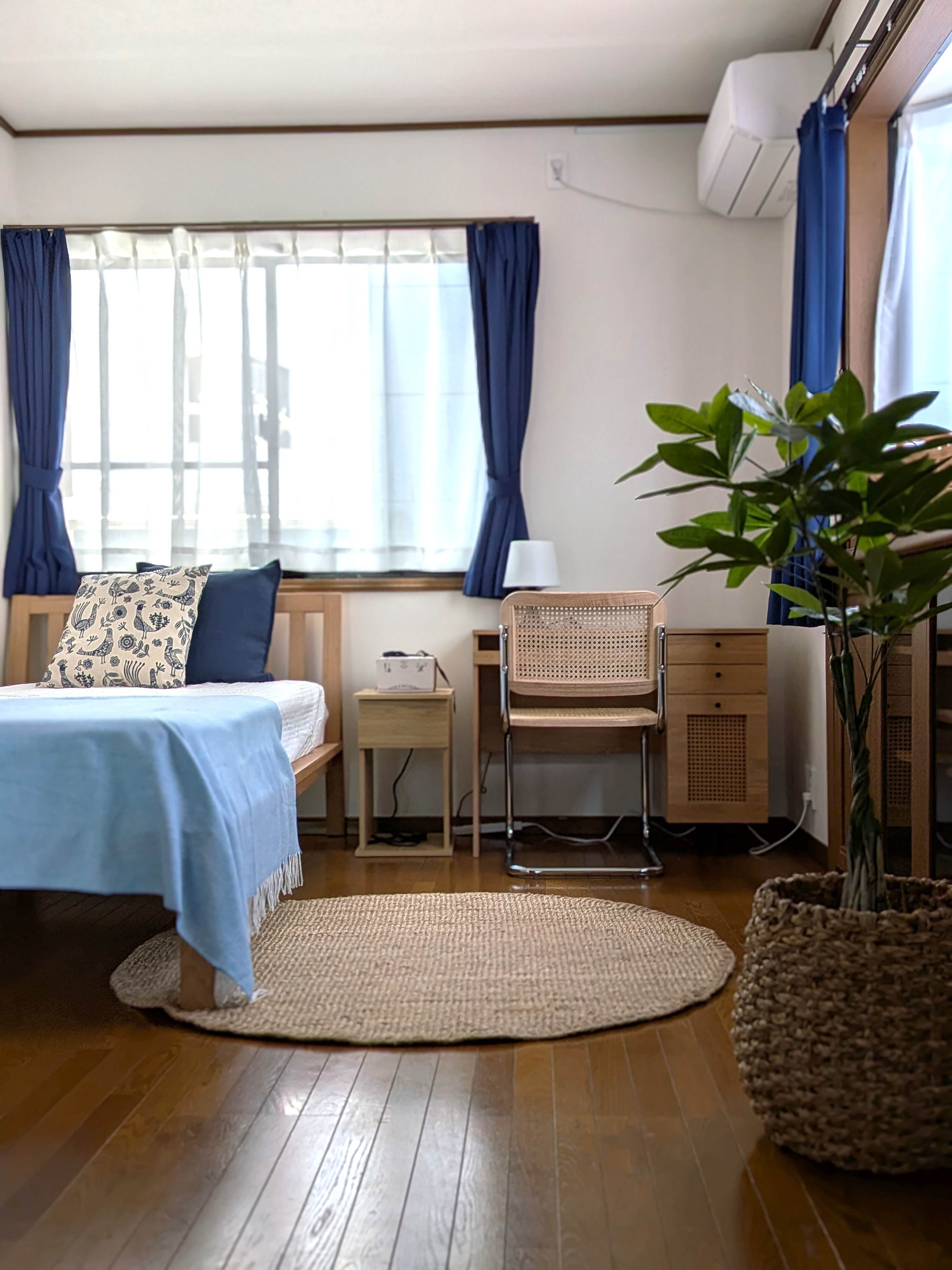roomC-2.jpg