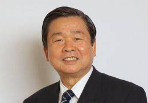 田舞徳太郎氏 (500 x 349 px).png