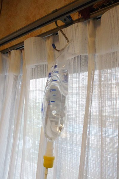 自宅で点滴１.jpg