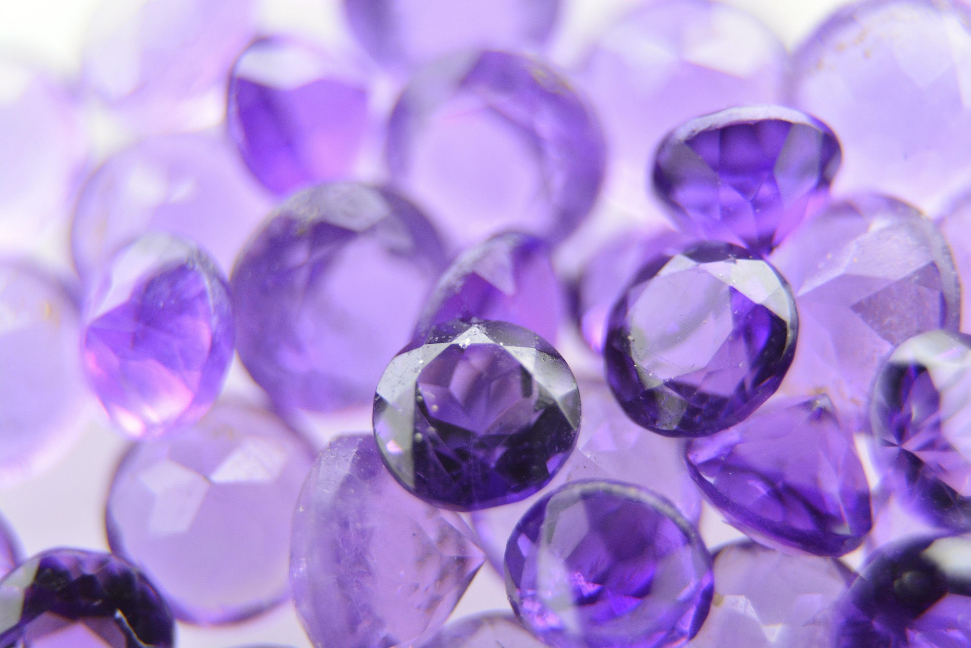 11754907-amethyst-4043229_1920.jpg