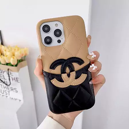 chanel-iphone16-case-02.jpg