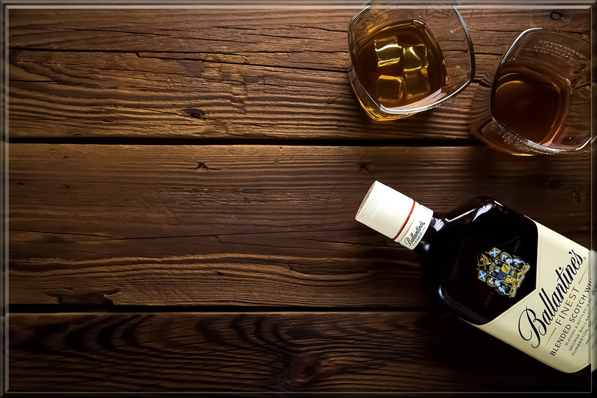 alcohol-1961542.jpg
