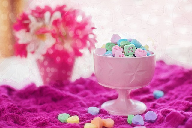 valentine-candy-626447_640.jpg