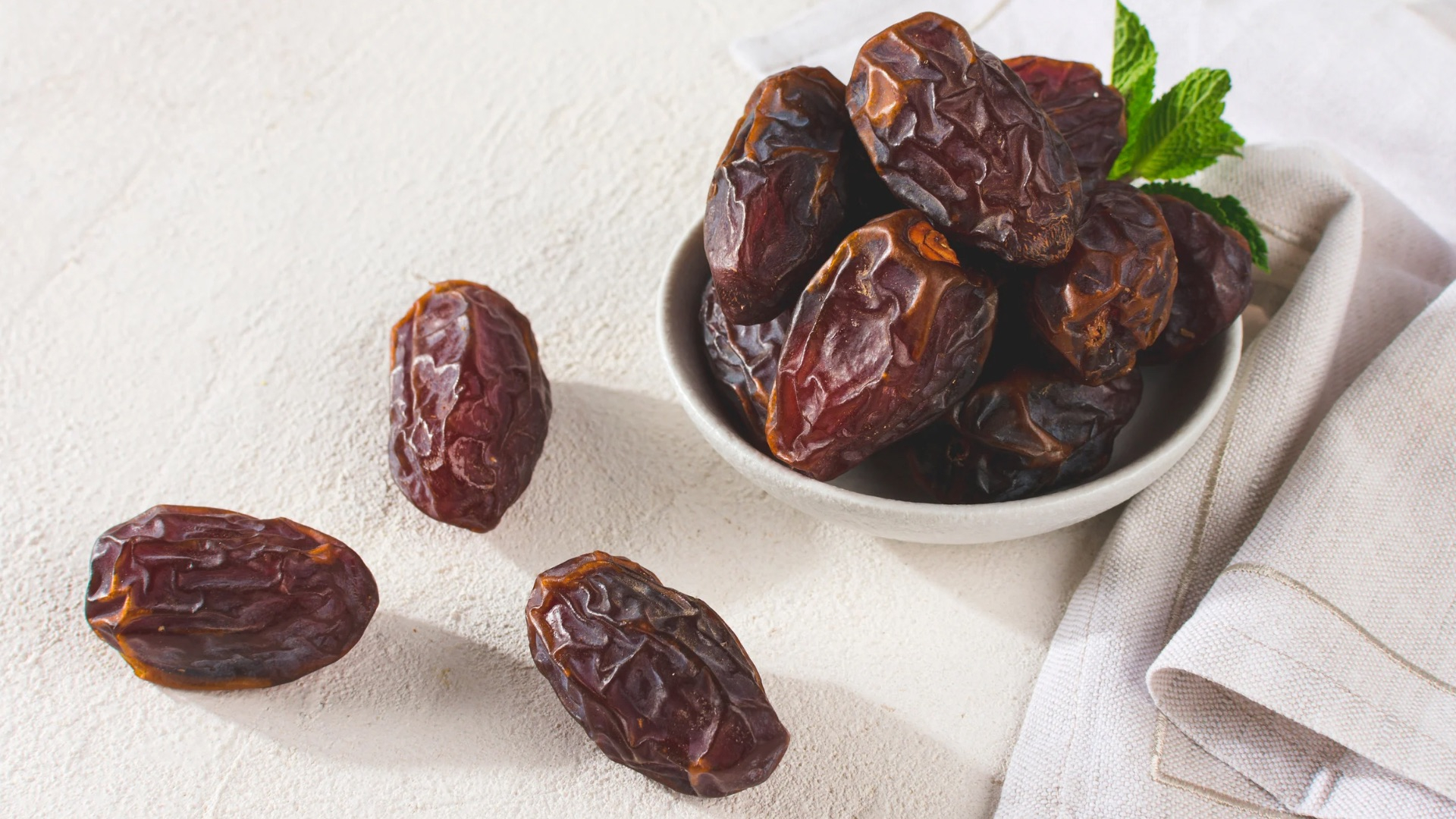 Black and White Modern Company Profile Presentation (169).jpg