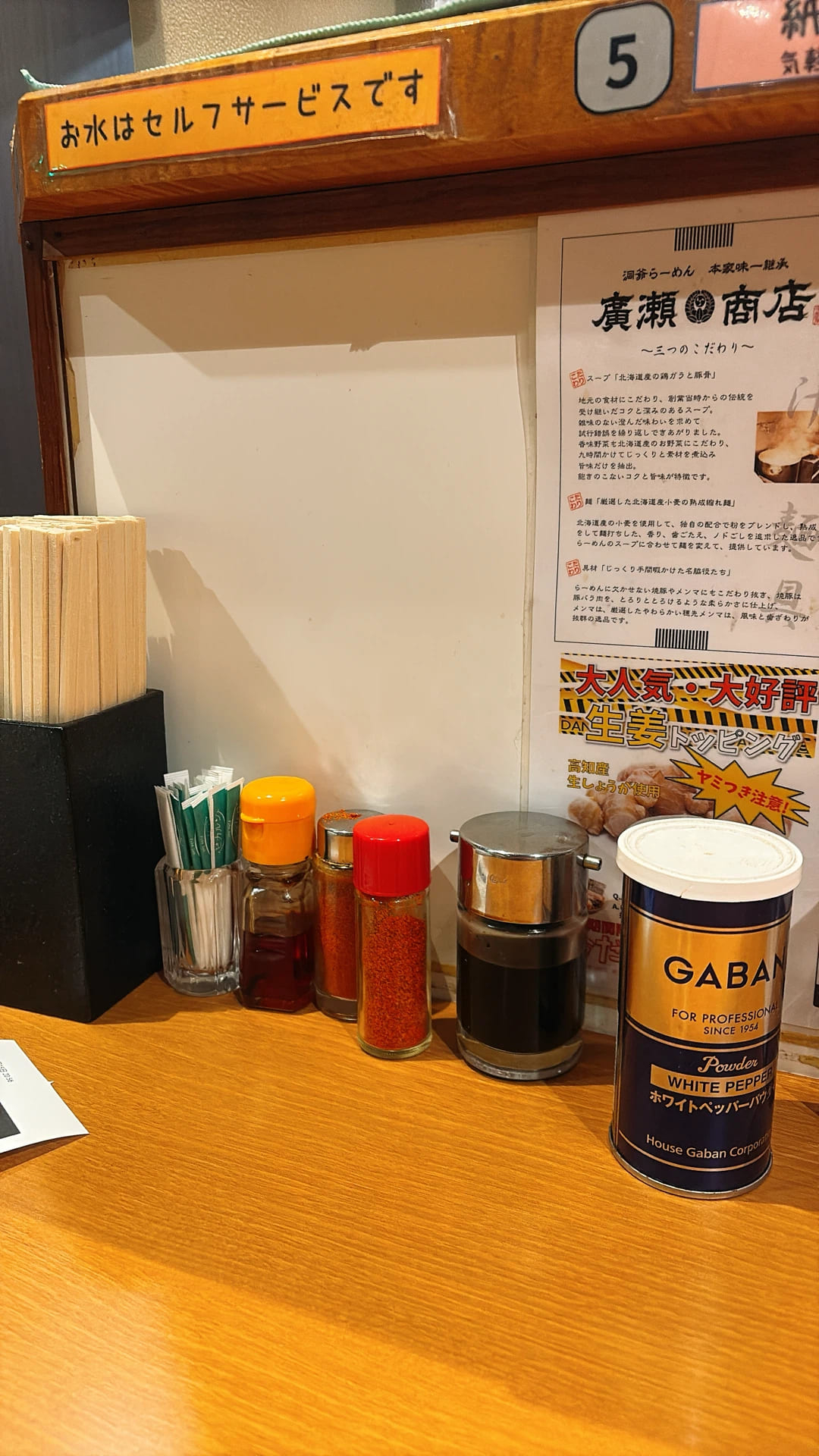 picture_pc_c10dee6dd35457a35f1f53ab0307267a.jpg