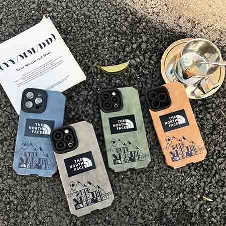 37753-iphone14-plus-the-north-face-case.jpg