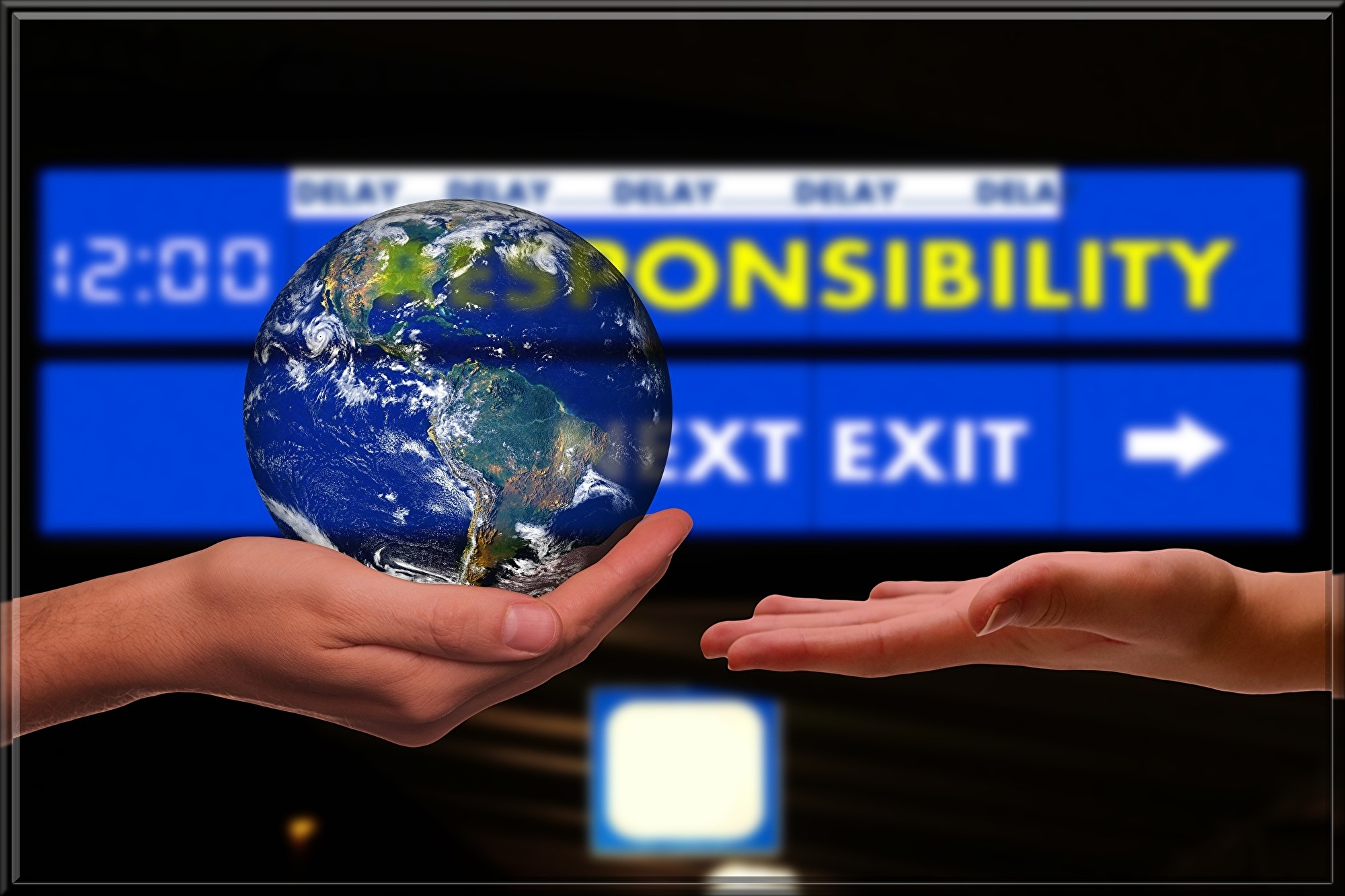 hands-4086849.jpg