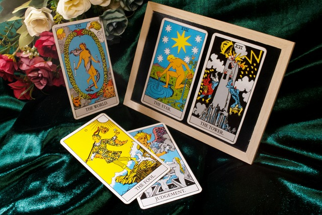komahouse-tarot-3691074_640.jpg