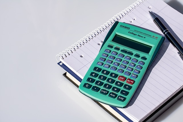 calculator-ga6fa3f785_640.jpg