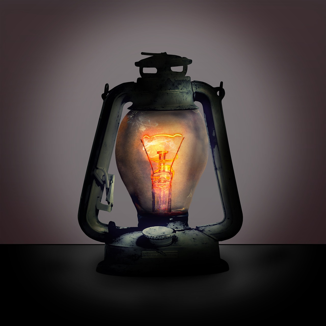 lantern-3043042_1280.jpg