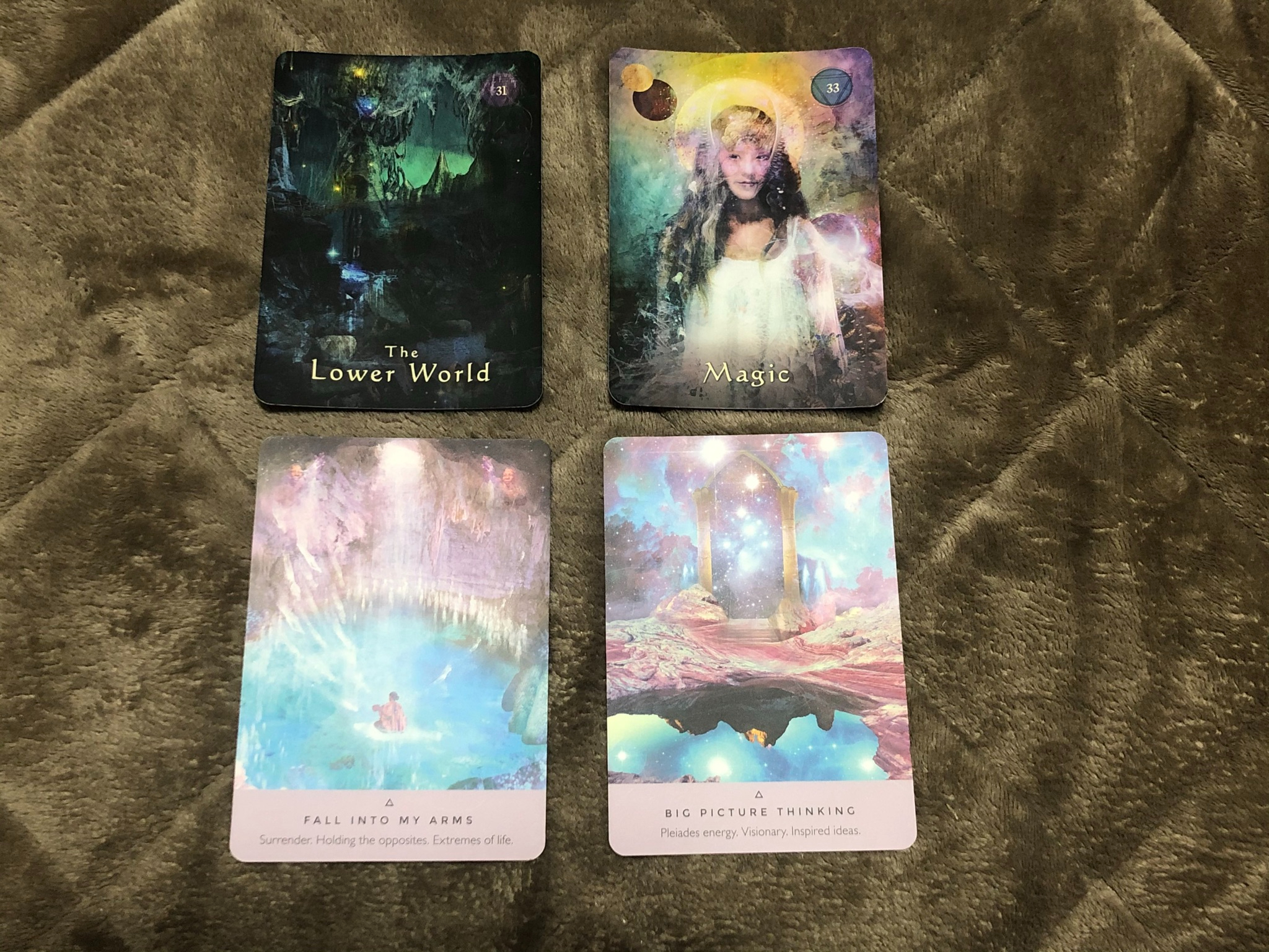 オラクル占い 迷う背中を押します 神楽いろは Coconalaブログ