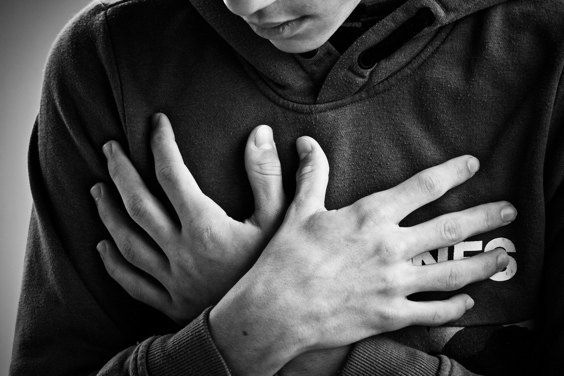 sadness-gc7c087fff_1920 (1).jpg