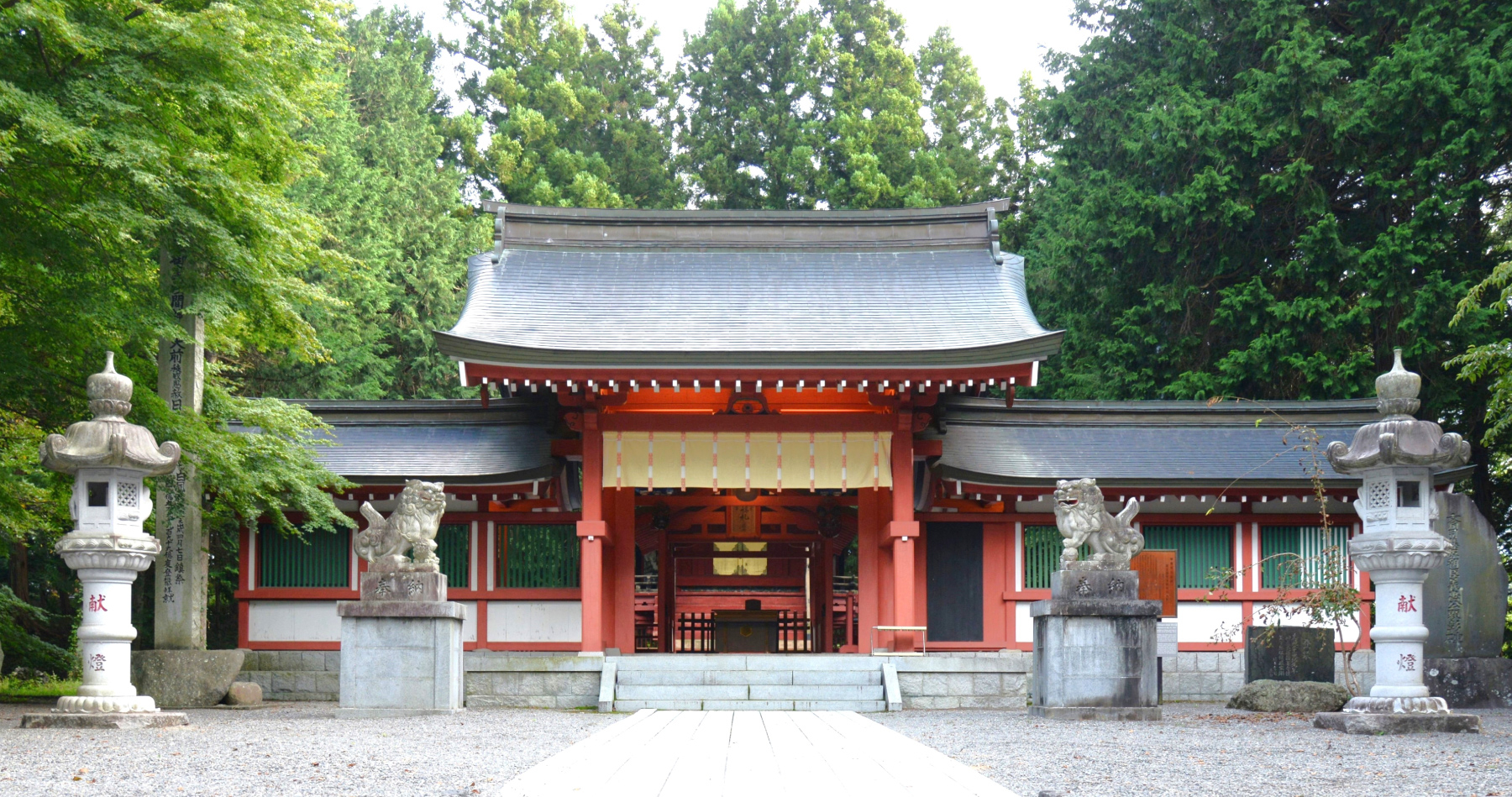 冨士御室浅間神社.jpg
