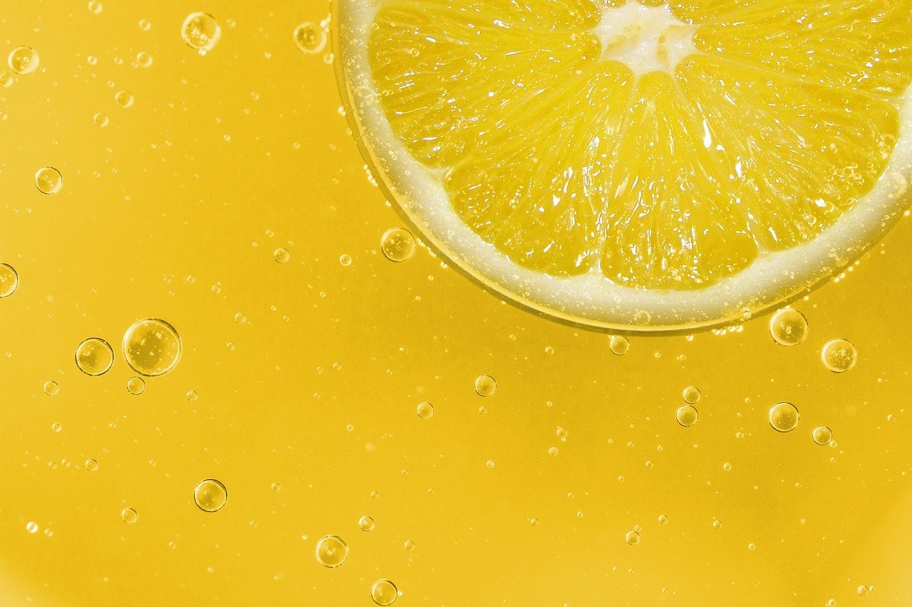 lemon-1444025_1280.jpg
