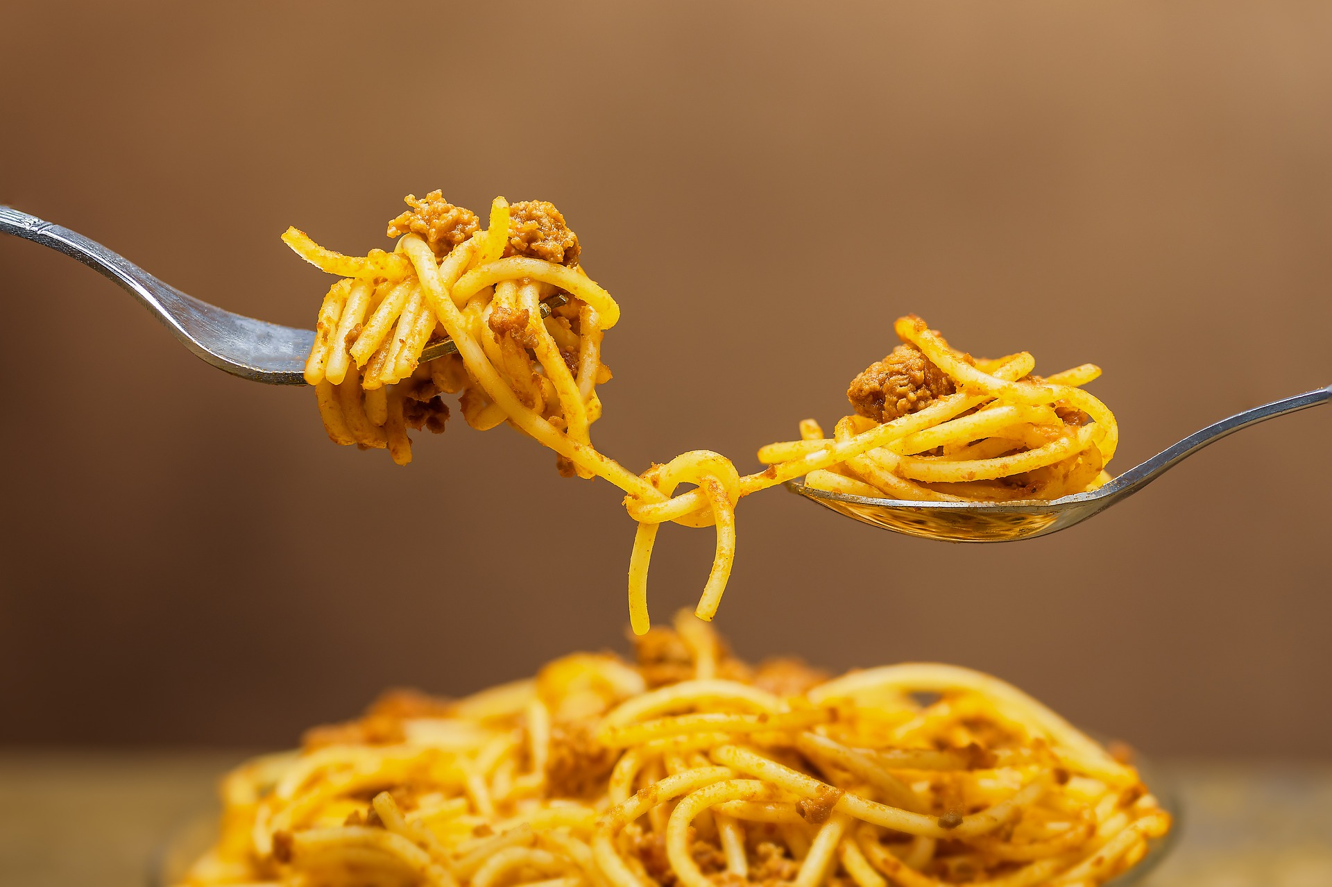 noodles-g7cb20cec1_1920.jpg