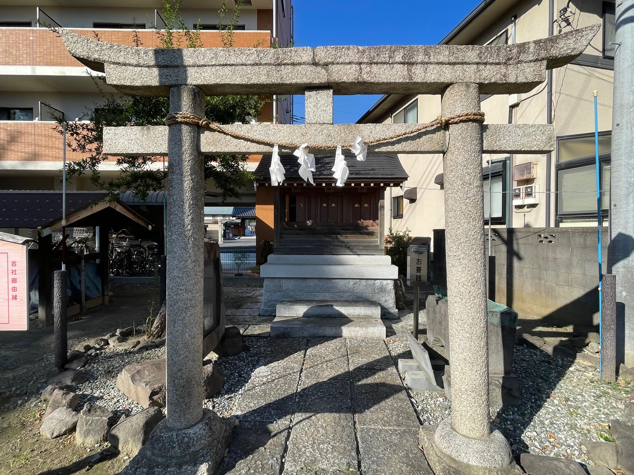 境内社①.jpg