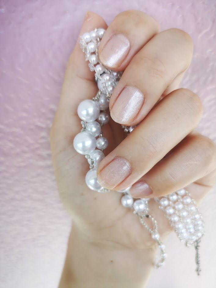 eyeshdow nail perl.jpg