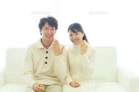 指輪見せ新婚.JPG