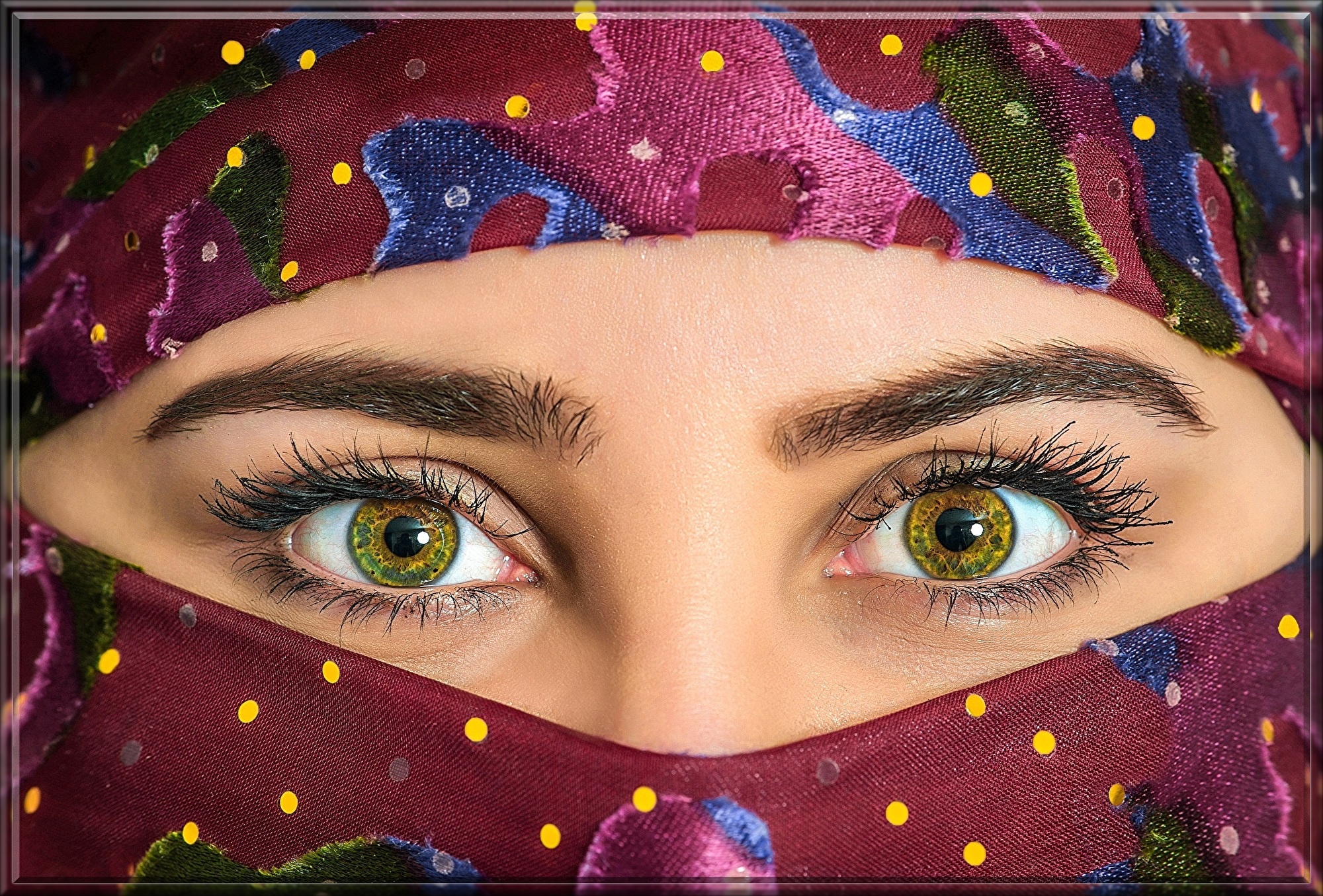 woman-2558823.jpg