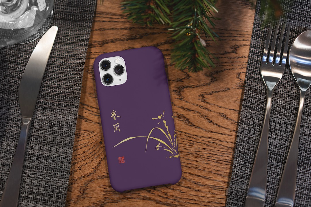 mockup-of-iPhone11pro-orchid-gold.jpeg