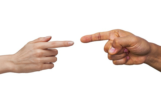 finger-3639605_640.jpg