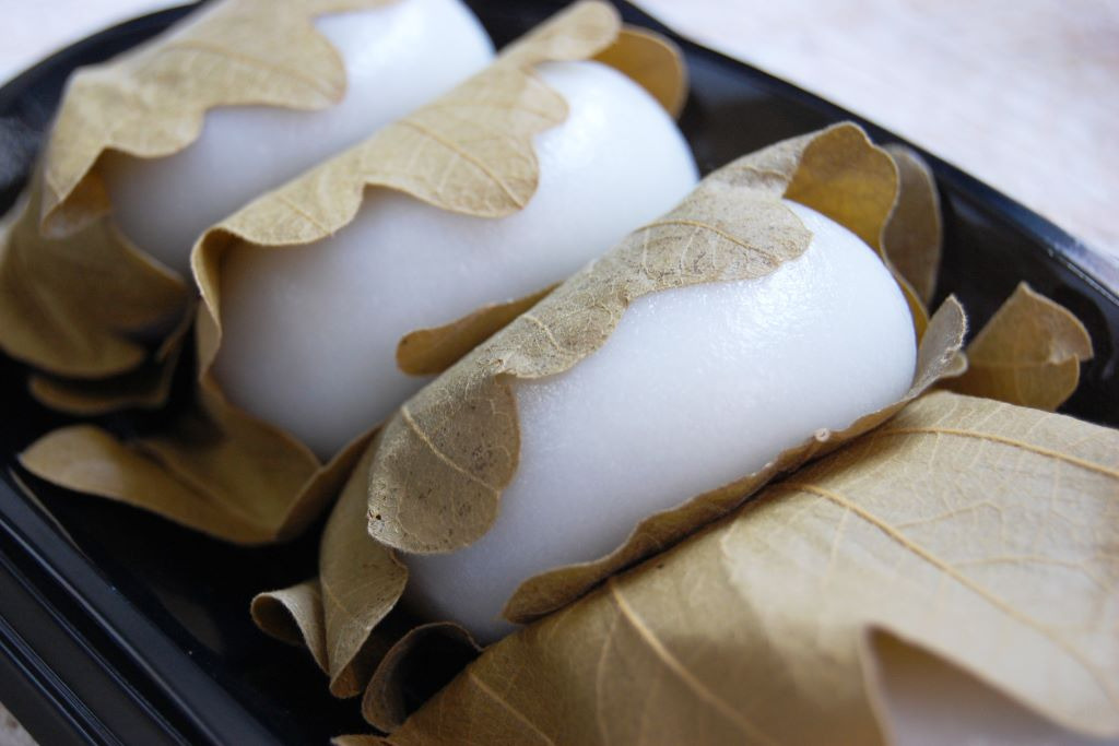 japanese-sweets-2.jpg