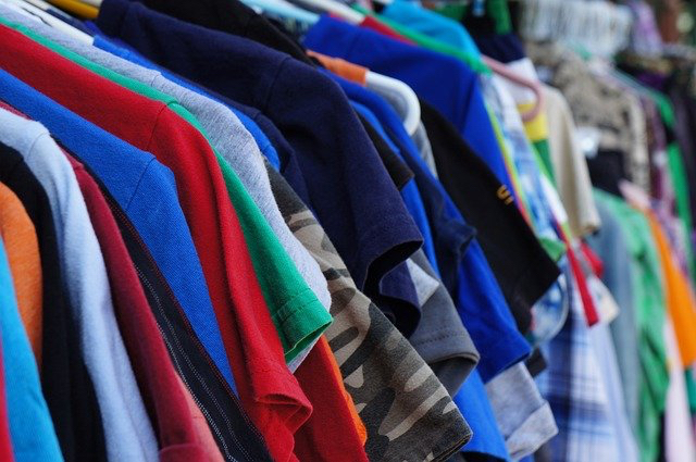 clothes-5371410_640.jpg