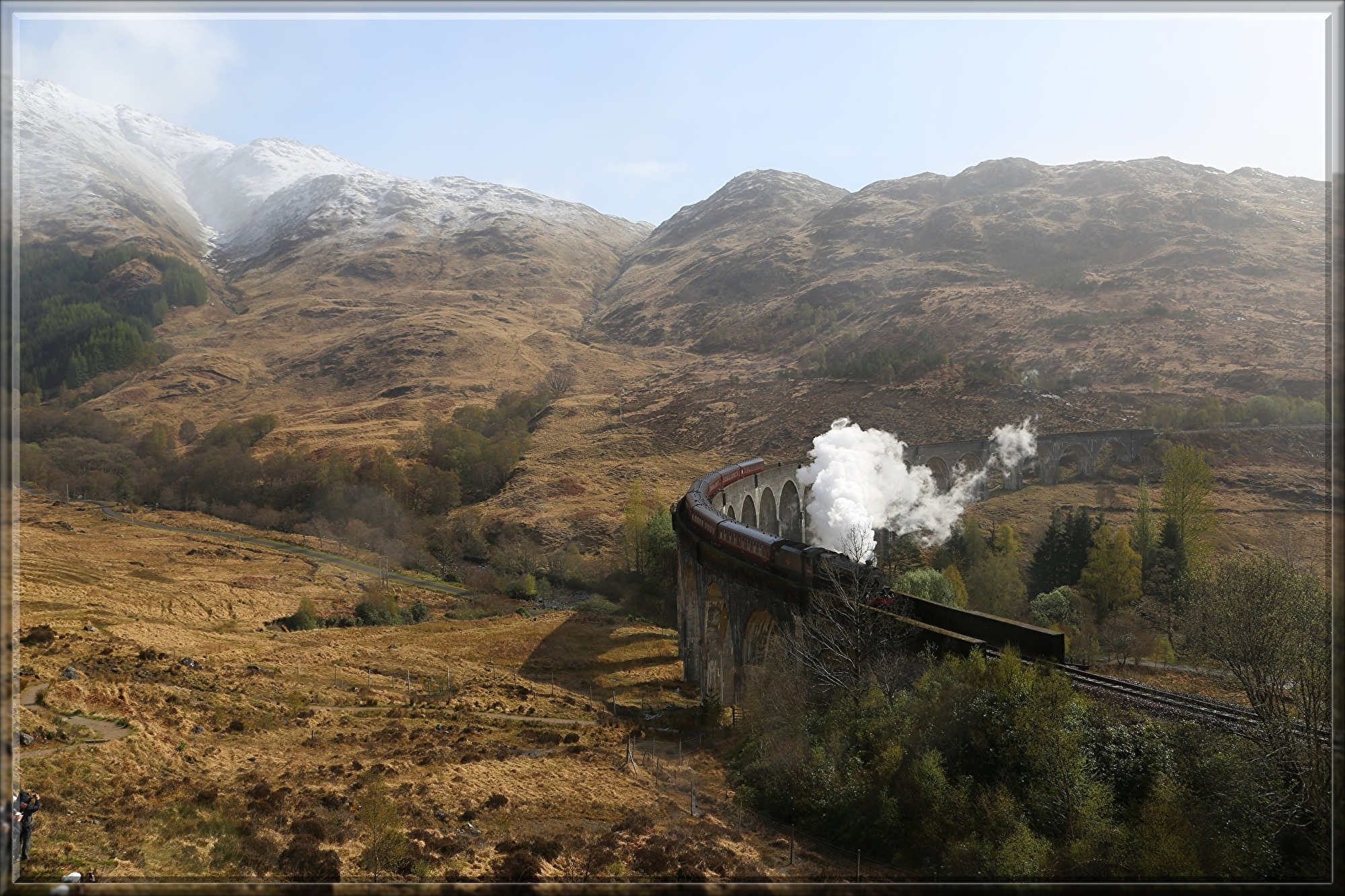 taras-chernus-Yhc3SDYY678-unsplash (1).jpg