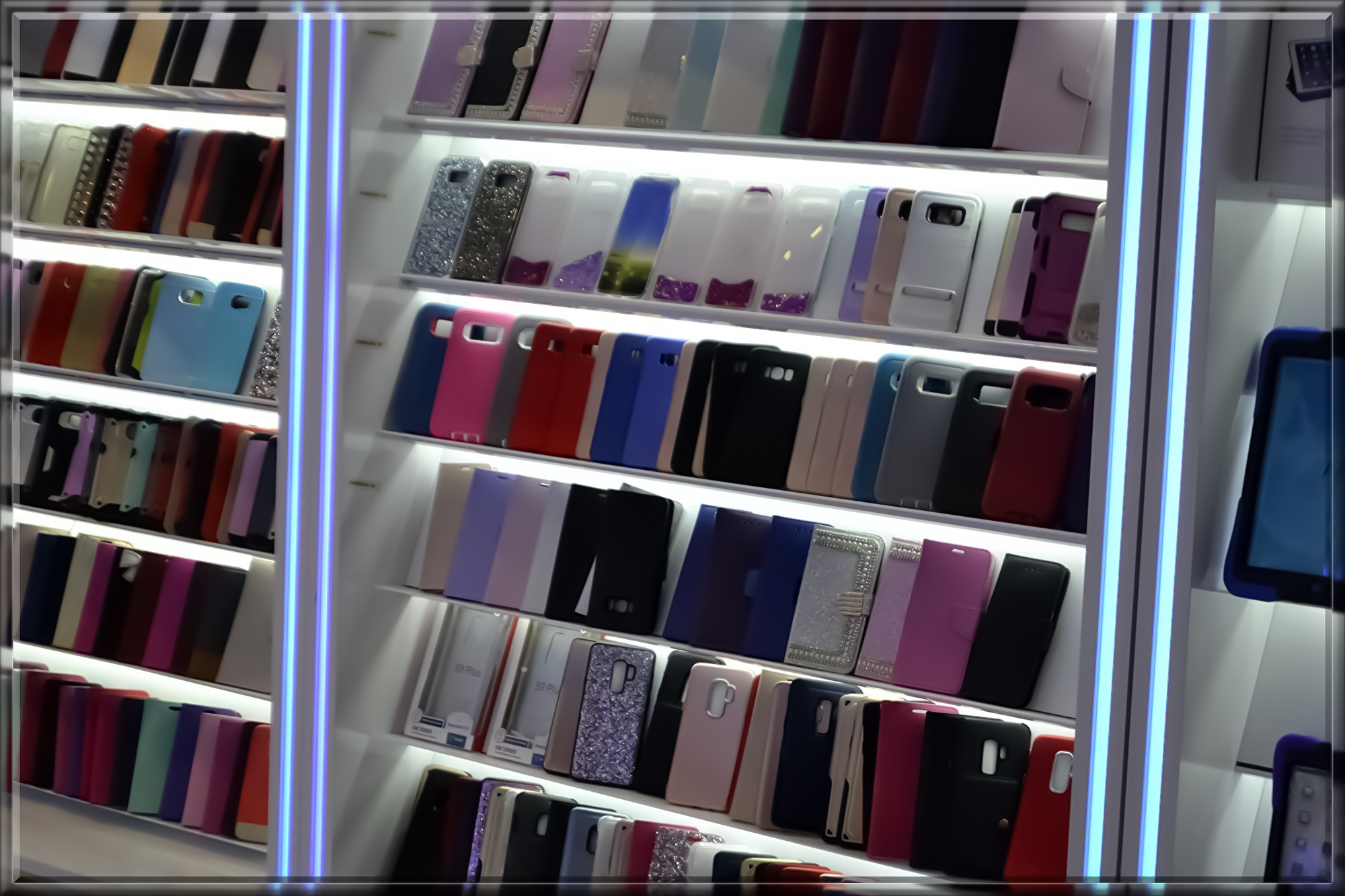 cell-phone-3848075.jpg