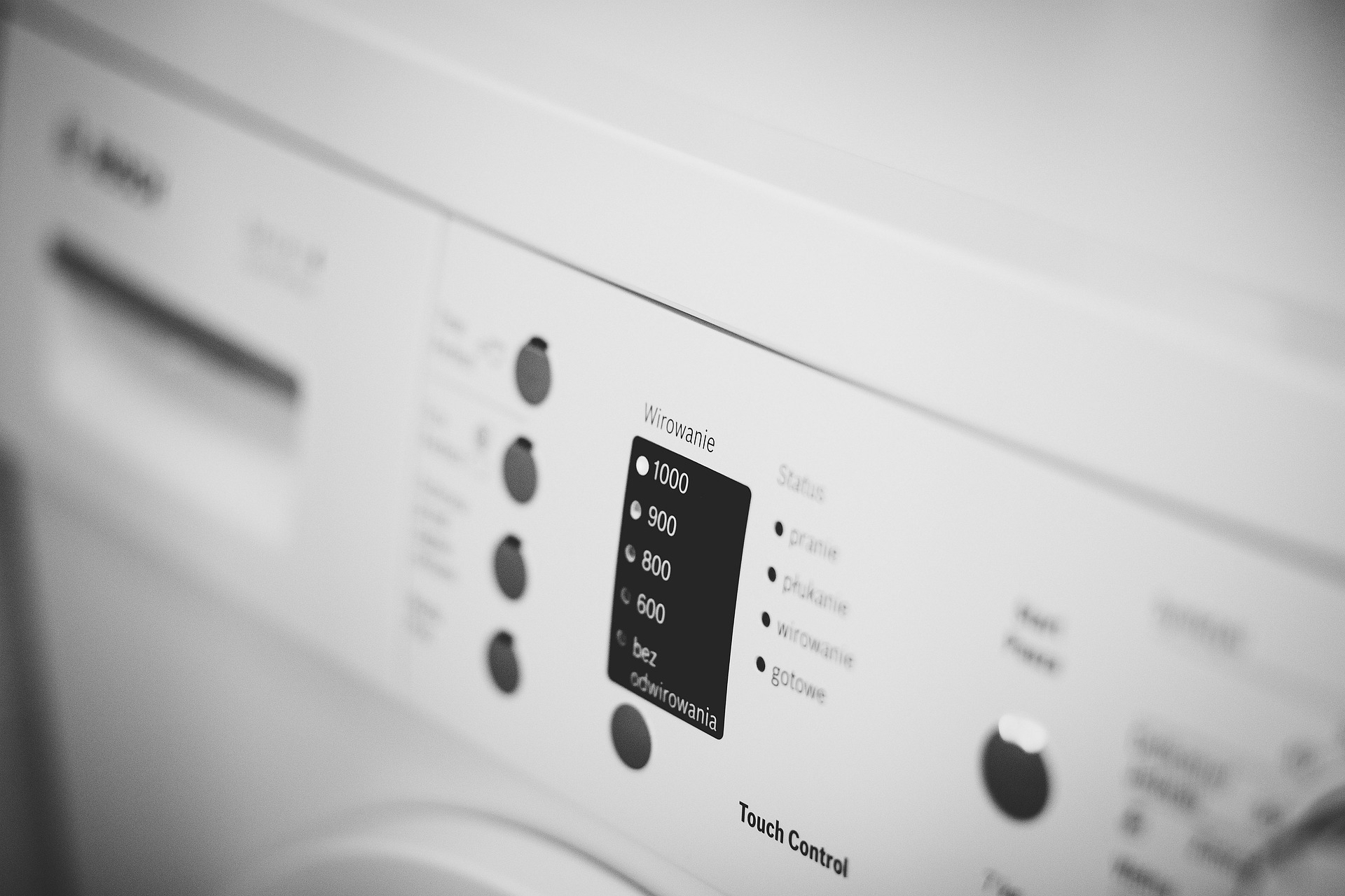 stocksnap-washing-machine-2617514_1920.jpg