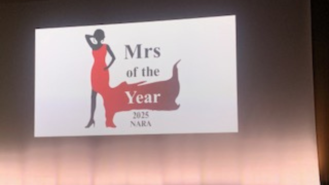 衣里ちゃん (1).png