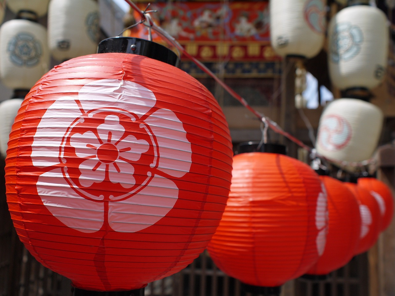 japan-gfbcce0f3f_1280.jpg