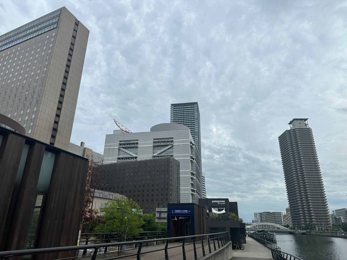S__58843171_0.jpg