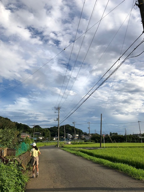長女と散歩.jpg