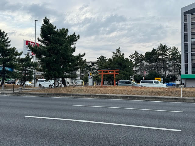 国道鳥居.jpg