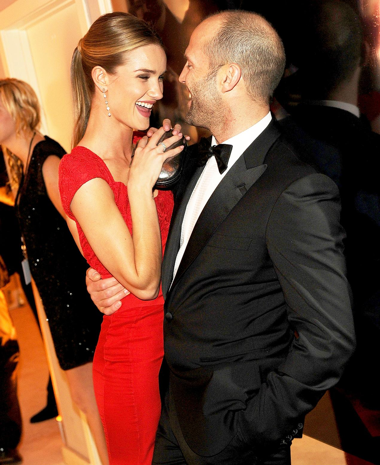 ★140053683_rosie-huntington-whiteley-jason-statham-zoom-e7cd30c5-2644-4bb1-b0b3-e2f894db2732  1555.jpg