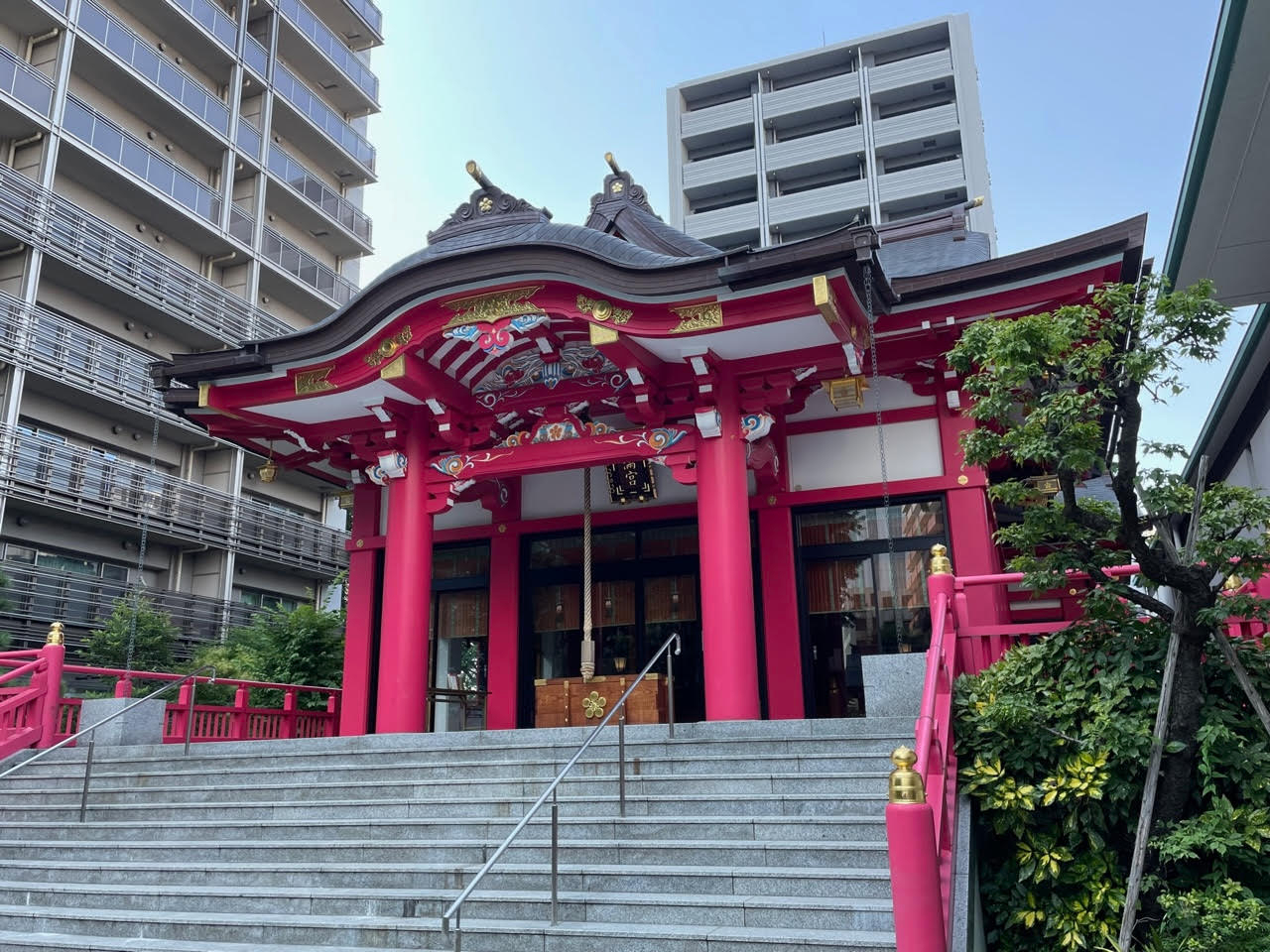 成子天神社（拝殿）.jpg