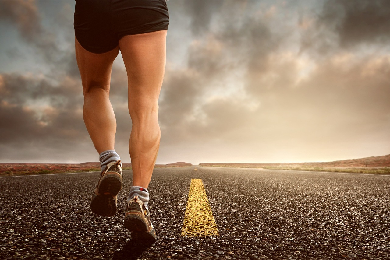 jogging-2343558_1280 (1).jpg