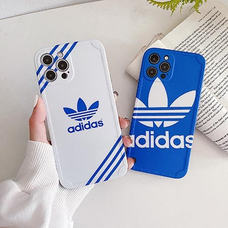 931770-iphone15promax-adidas-case.jpg