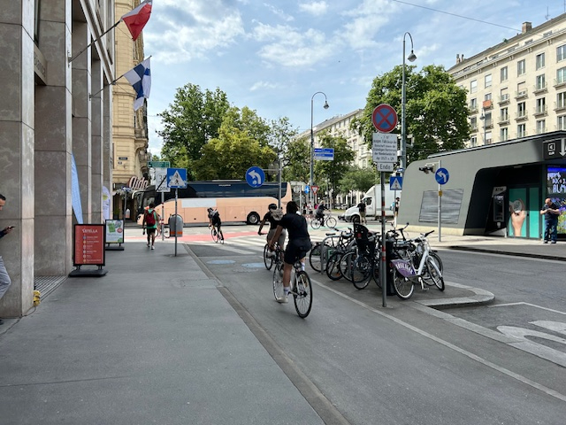 自転車.jpg
