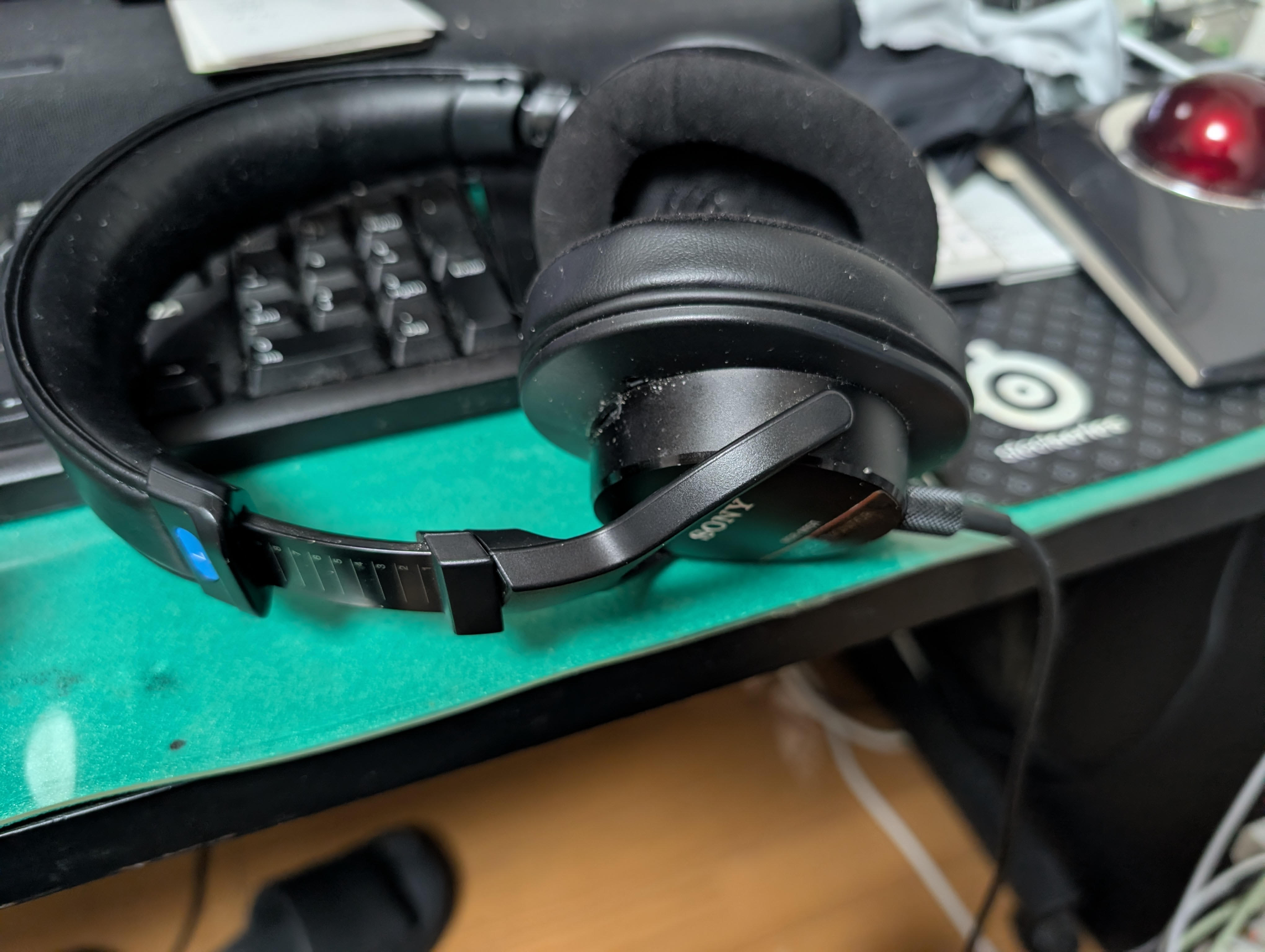 ヘッドホン完成.jpg
