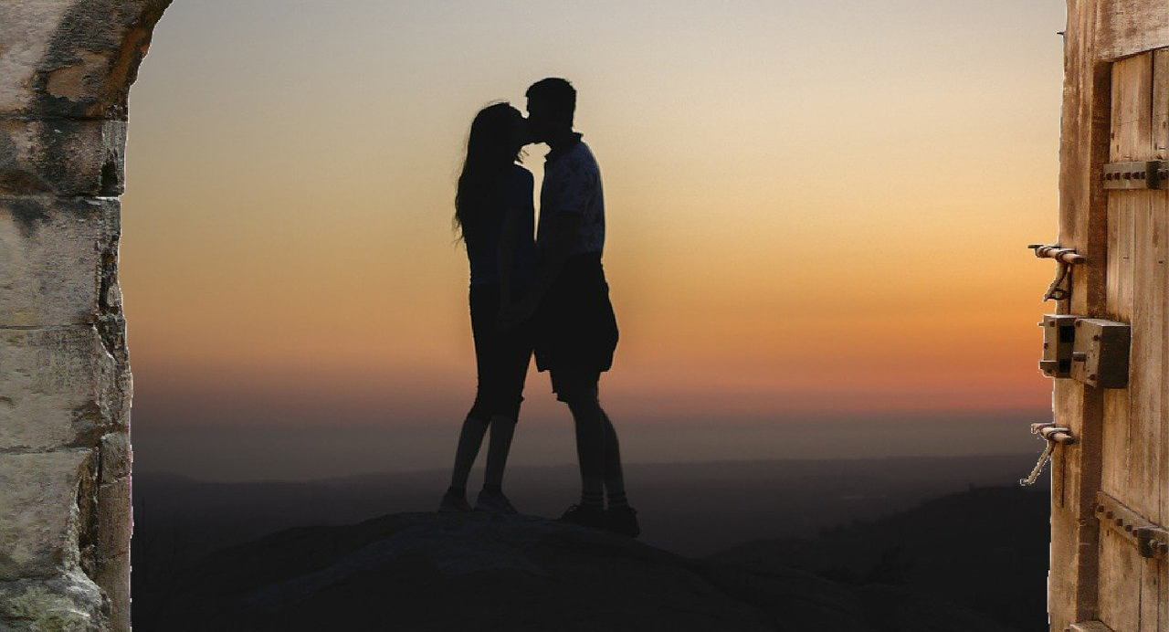 love-888343_1280.jpg