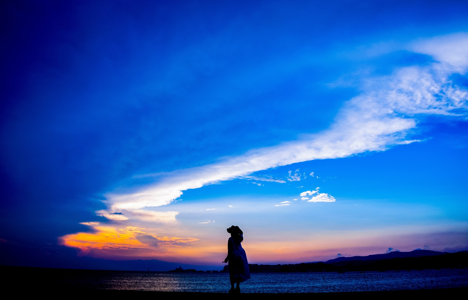 女性5_0741_TP_V.jpg