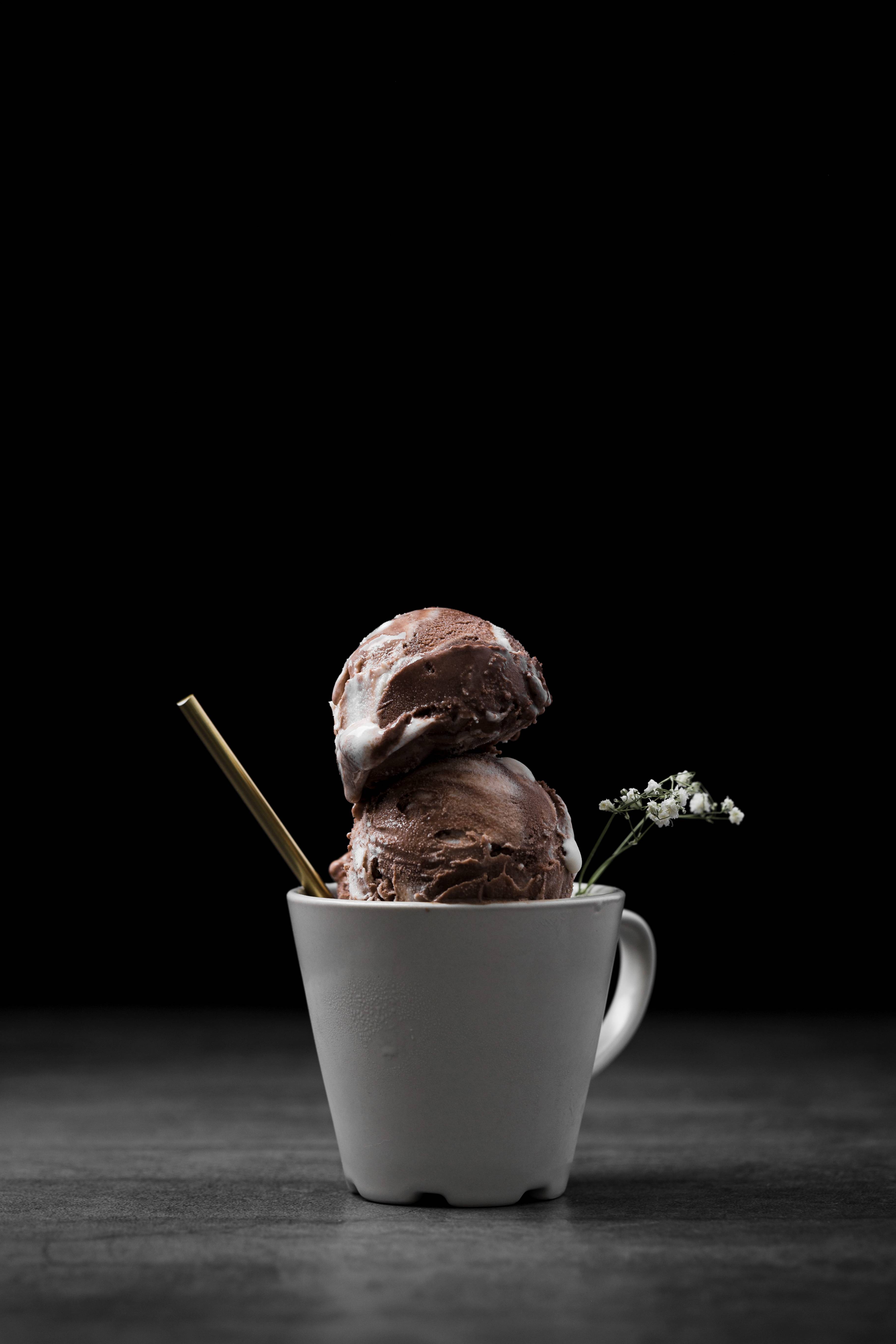 cup-with-chocolate-ice-cream-scoops.jpg