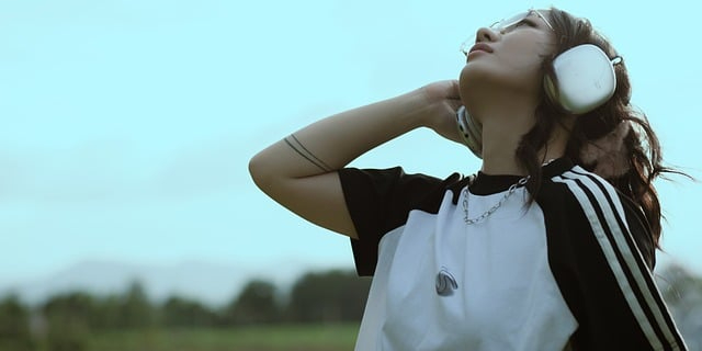 girl-8676695_640.jpg